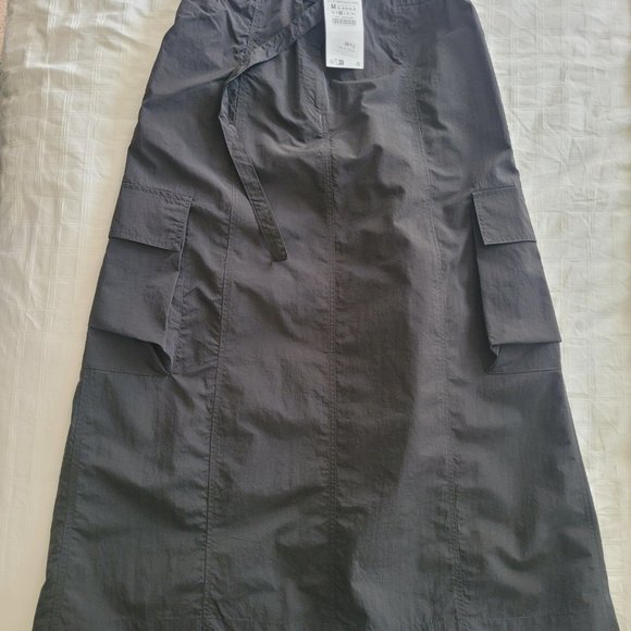 Nylon Cargo Skirt - Picture 12 of 14